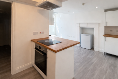 1 bedroom flat to rent, Flat 1, 5 Cranbury Place, SO14