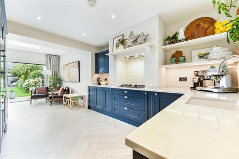 4 bedroom semi-detached house for sale, Cleveland Road, Chichester