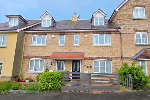 3 bedroom terraced house to rent, Wedgewood Road, Weymouth