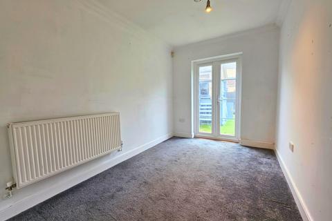 3 bedroom terraced house to rent, Wedgewood Road, Weymouth
