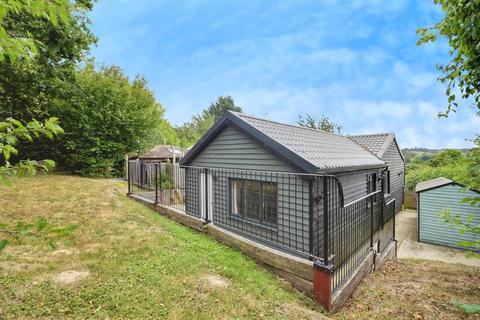 4 bedroom semi-detached house for sale, Castle Hill, Bodiam