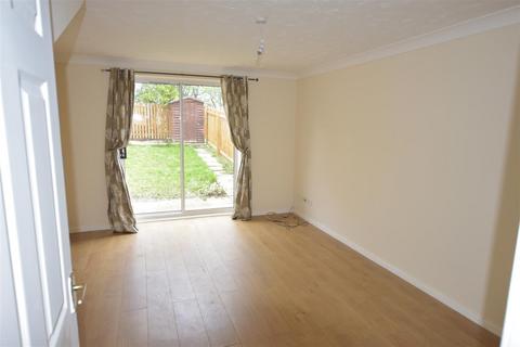 2 bedroom terraced house to rent, Olympic Way, Kettering