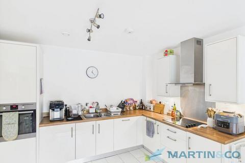 Sovereign Way, Tonbridge TN9
