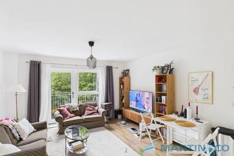 undefined, Sovereign Way, Tonbridge TN9