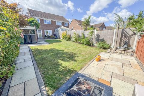 41 Buckingham Road, Hockley, SS5 4UX
