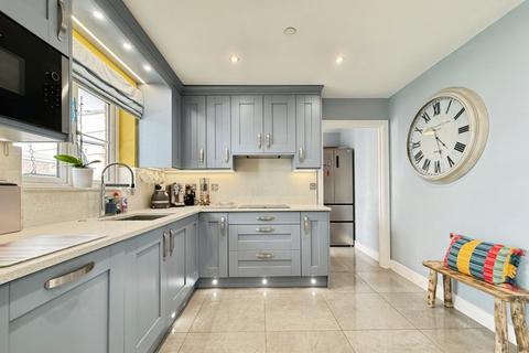 3 bedroom detached house for sale, Llys Tirnant, Tycroes, Ammanford, Carmarthenshire, SA18