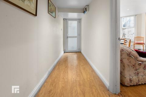 undefined, Kingsland Crescent, Barry CF63