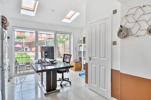 99 Wigmore Road, Carshalton, SM5 1RG