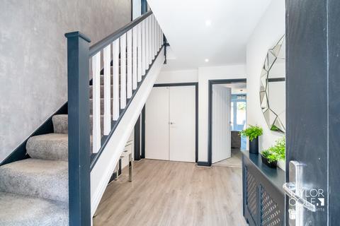 4 bedroom detached house for sale, Comberford Road, Tamworth