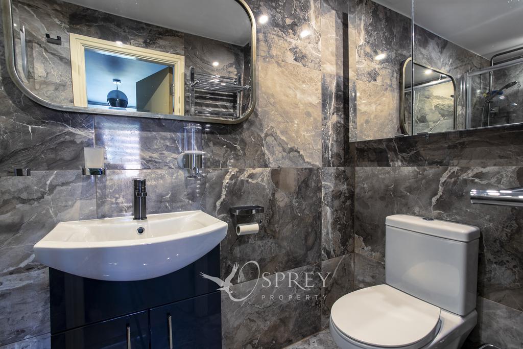 Ensuite