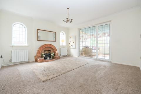 3 bedroom detached bungalow for sale, Court Road, Orpington