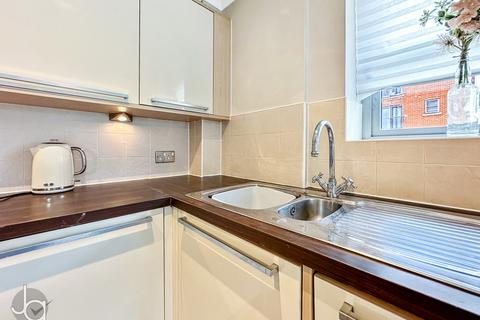 2 bedroom apartment for sale, Rotary Way, Colchester
