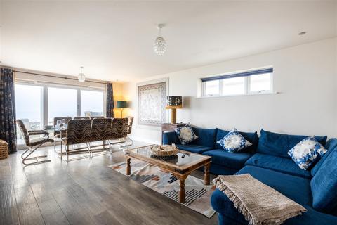 5 bedroom detached house for sale, The Promenade, Peacehaven BN10