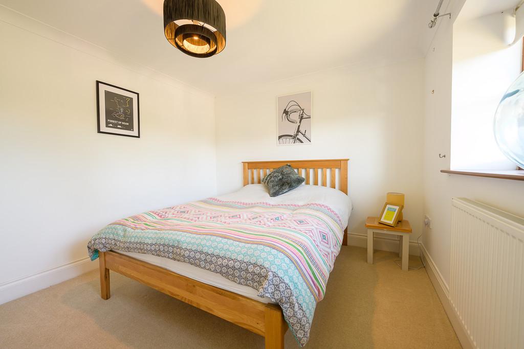 Yew Tree Close-5
