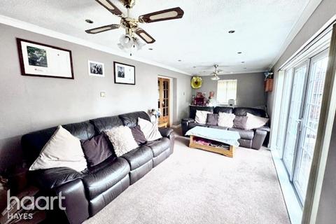 undefined, Brentford Close, Hayes