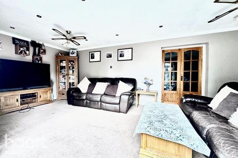 undefined, Brentford Close, Hayes