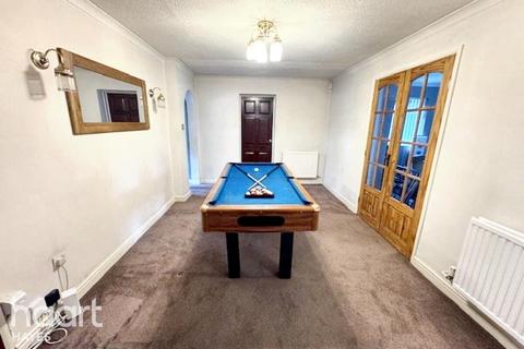 undefined, Brentford Close, Hayes