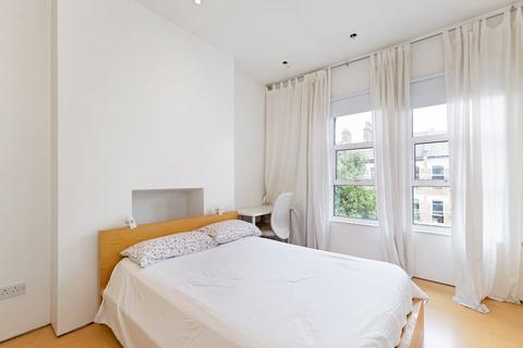 2 bedroom flat for sale, Saltram Crescent, London, W9