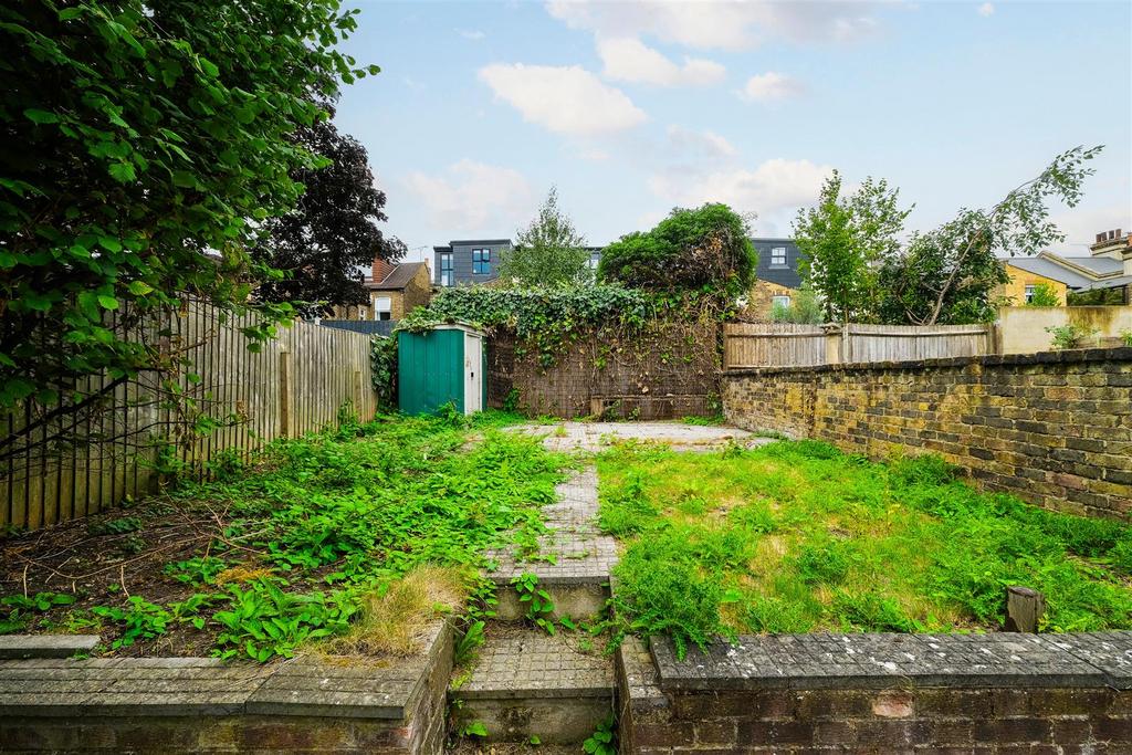 48 Stanley Road e18-4.jpg