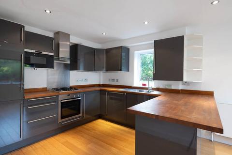 undefined, Belvedere Drive, Wimbledon Village, London, SW19