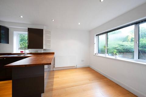 5 bedroom semi-detached house to rent, Belvedere Drive, Wimbledon Village, London, SW19