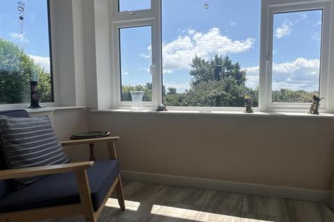 4 bedroom detached bungalow for sale, Rosudgeon TR20