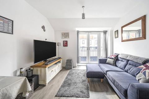 1 bedroom apartment for sale, Threadneedle Road, Farnham, Surrey