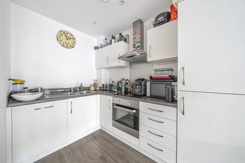 1 bedroom apartment for sale, Threadneedle Road, Farnham, Surrey