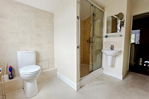 2 bedroom terraced house to rent, Hatton Park Road, Wellingborough, Northamptonshire, NN8