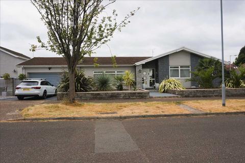 4 bedroom detached bungalow for sale, Admirals Walk, Sketty, Derwen Fawr, SWANSEA