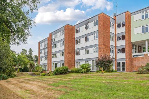 undefined, Berkeley Court, Weybridge, KT13