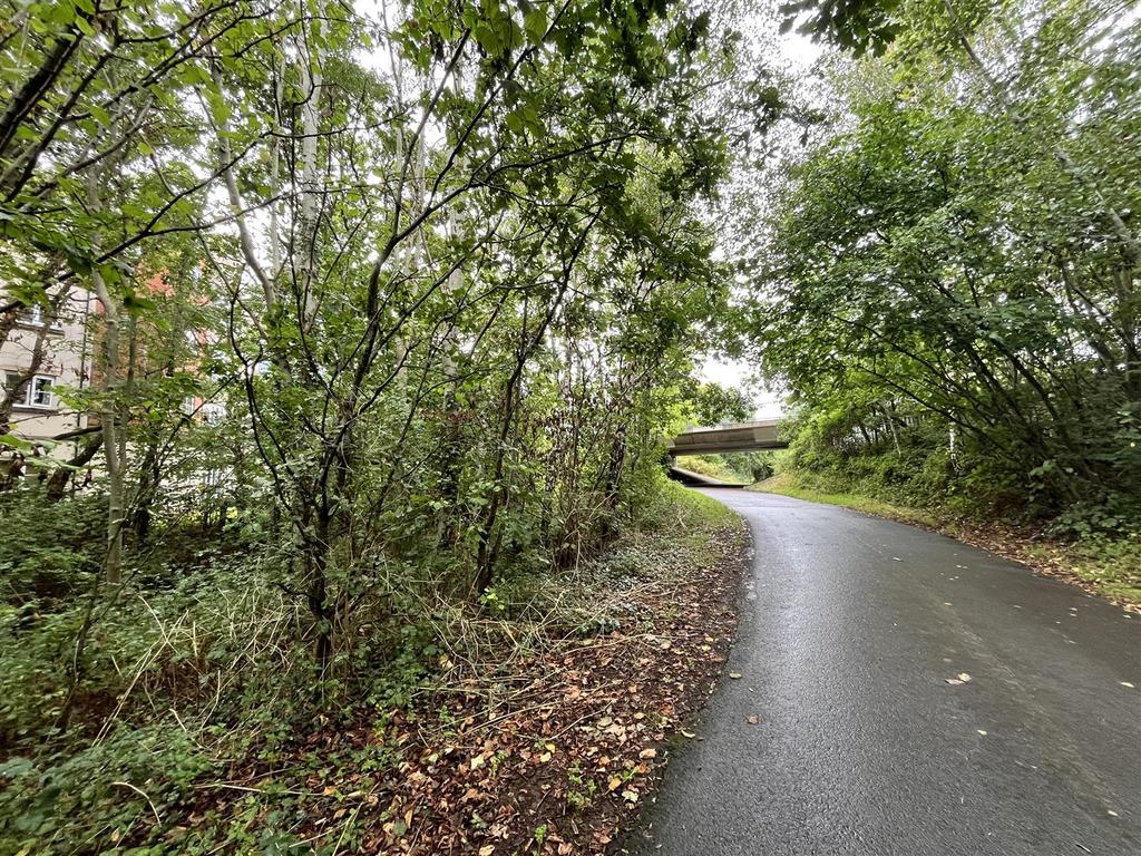 Cycle Track