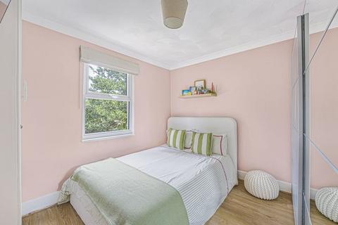Flat 7, 72 Parkhill Road, Bexley, DA5 1HY