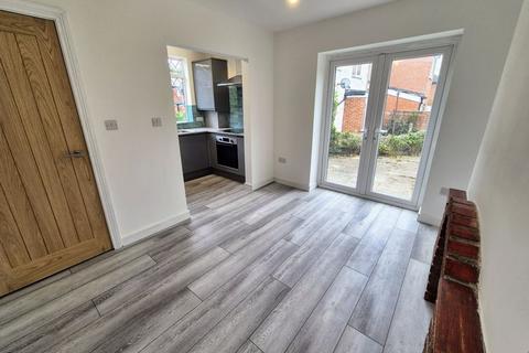 undefined, St Anns Green, Leeds 4