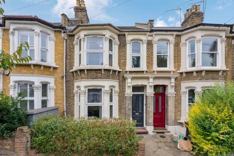 3 bedroom house for sale, Roding Road, Hackney, E5 0DN
