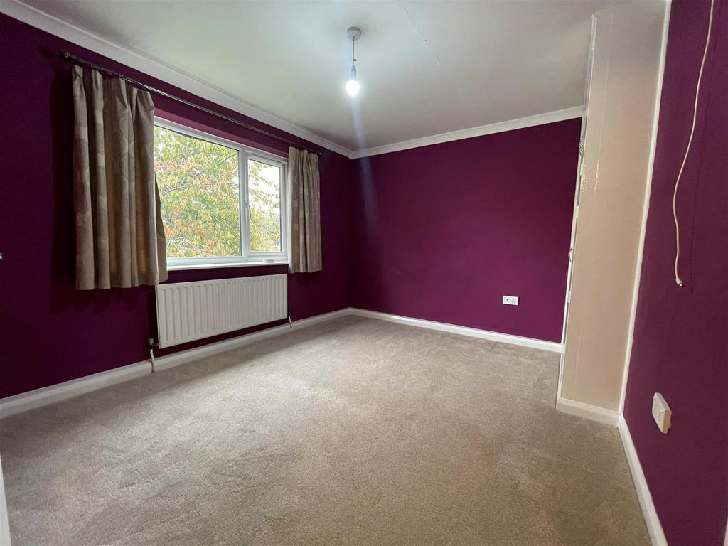 8 Muston Bedroom.jpg