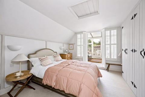 2 bedroom detached house for sale, The Street, Bramber