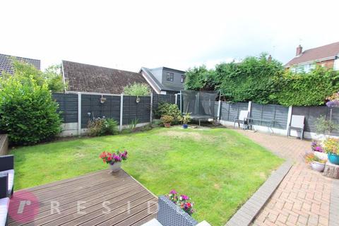 4 bedroom detached house for sale, Links View, Rochdale OL11