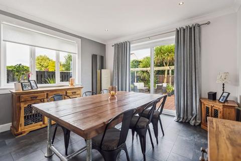 8 Altry Place, Ayr, KA7 4JF
