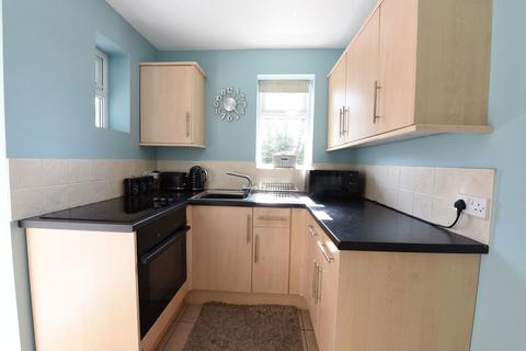 17 Brambleside, Wordsley, Stourbridge, DY8 5XL