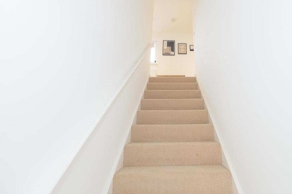 Entrance hall.jpg