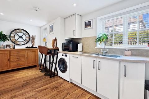 undefined, Newport Road, Niton PO38