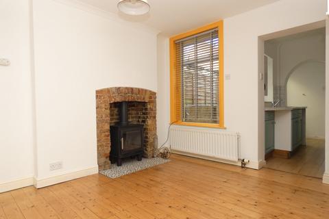 2 bedroom terraced house to rent, Westgate Road, Faversham, Kent, ME13