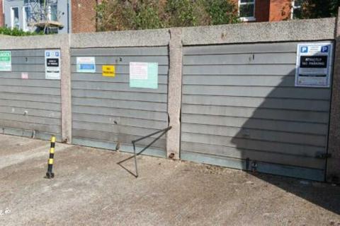 Garage to rent, Christ Church Road, Folkestone CT20