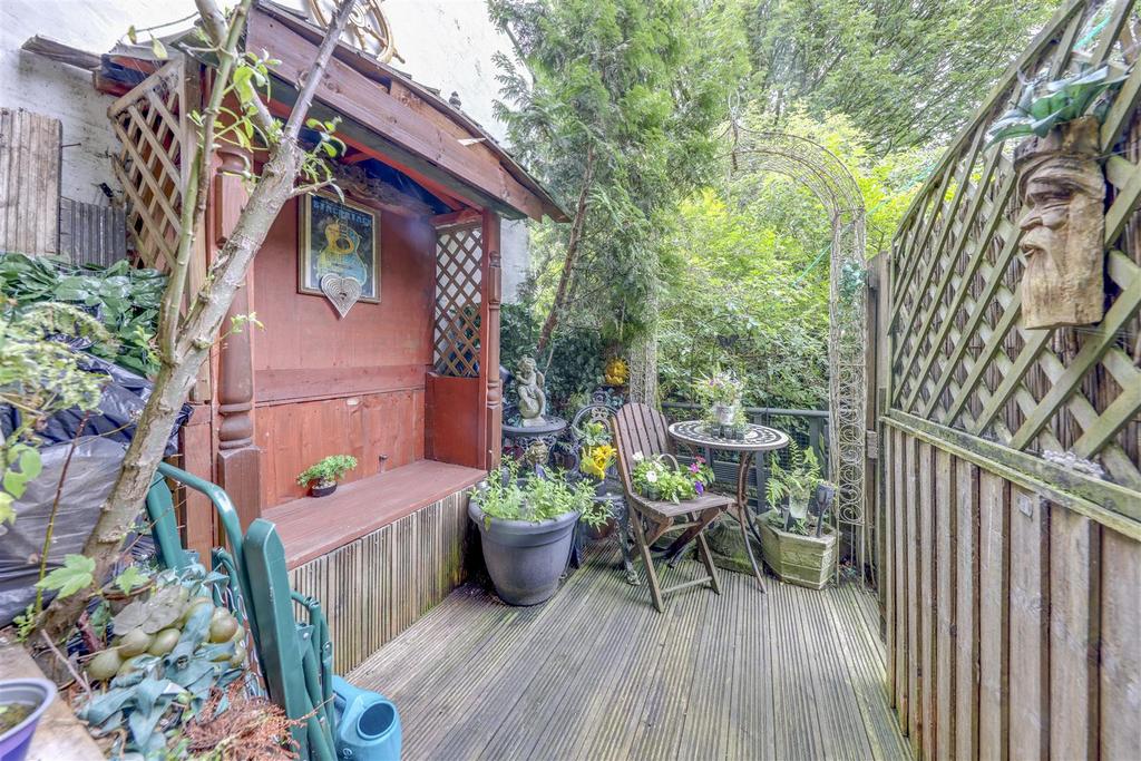 Rear Decking