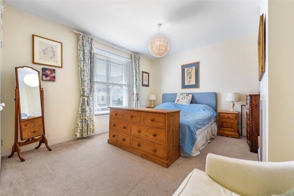 Main Bedroom