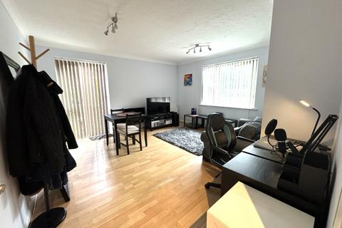 1 bedroom apartment to rent, Elmer Mews, Fetcham KT22