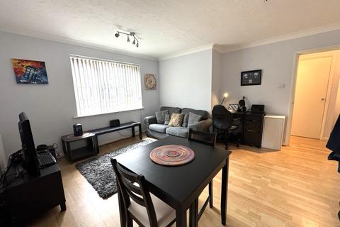 1 bedroom apartment to rent, Elmer Mews, Fetcham KT22