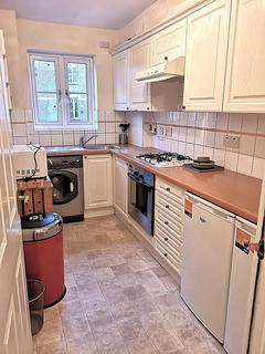 2 bedroom flat for sale, Two Bedroom Apartment For Sale Tooley Street  London Bridge  SE1