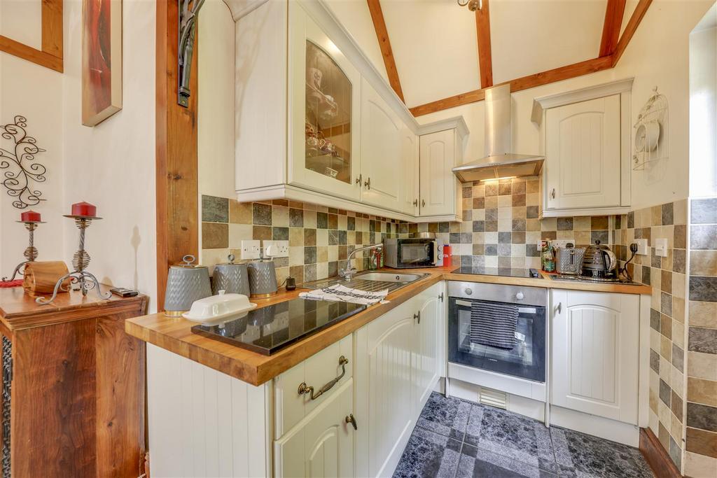 Kitchen 2